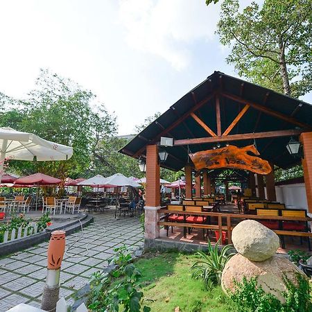 Hoa Binh 2 Hotel Long Xuyên Εξωτερικό φωτογραφία