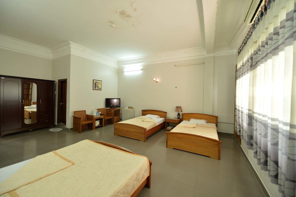 Hoa Binh 2 Hotel Long Xuyên Εξωτερικό φωτογραφία