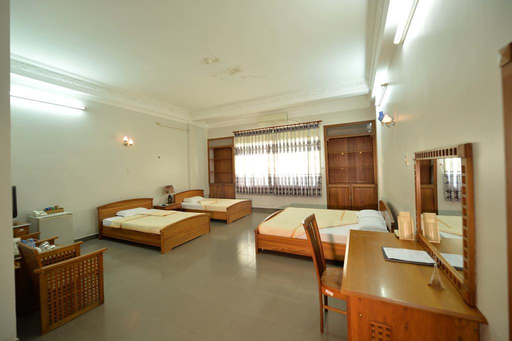 Hoa Binh 2 Hotel Long Xuyên Εξωτερικό φωτογραφία