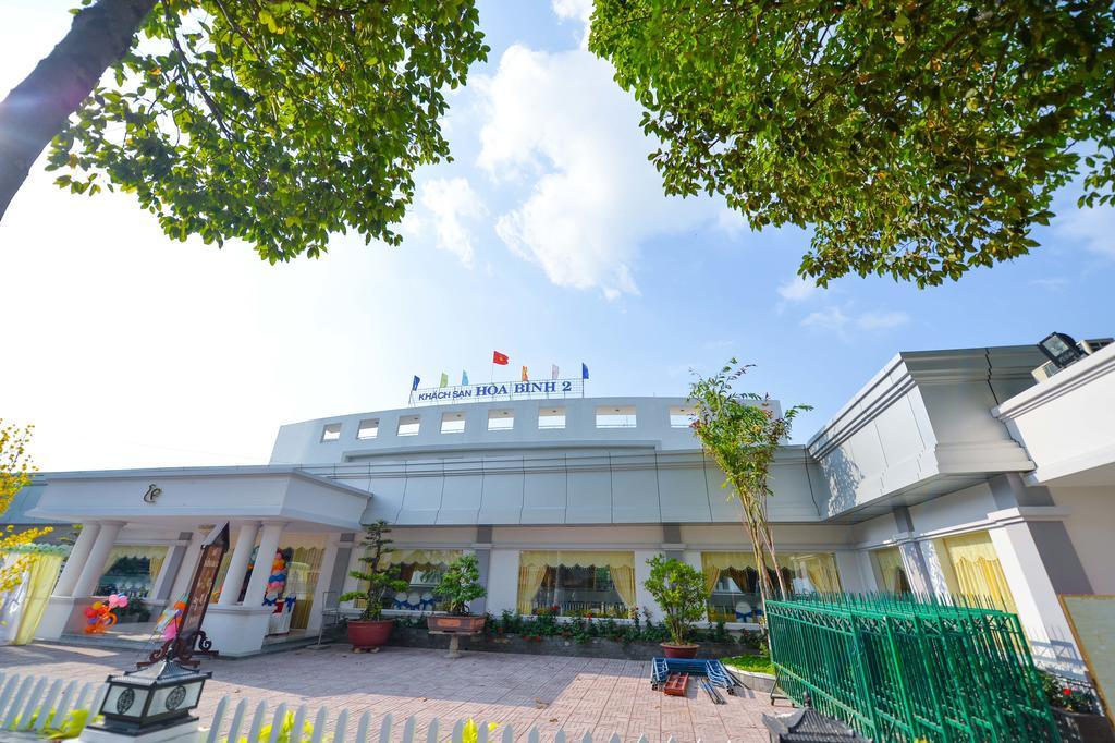 Hoa Binh 2 Hotel Long Xuyên Εξωτερικό φωτογραφία