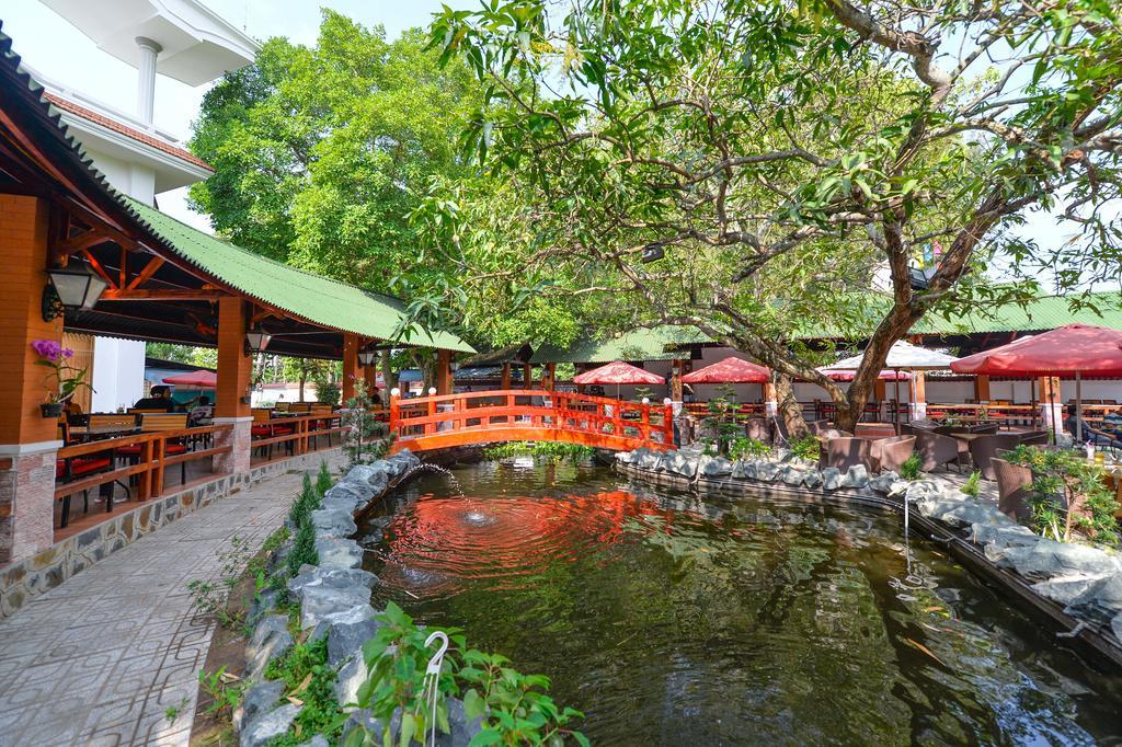 Hoa Binh 2 Hotel Long Xuyên Εξωτερικό φωτογραφία
